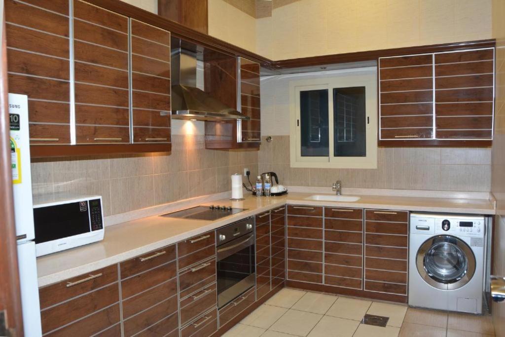 Mandarin Alshamal Hotel Apartments Эр-Рияд Экстерьер фото
